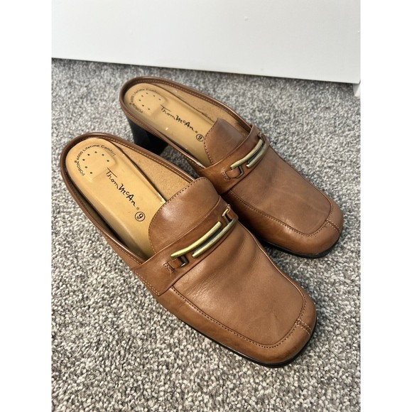 Thom Mcan Leather Heel Slip On Loafer mule Women’s 9 Gold Detail Block Heel - Picture 11 of 13